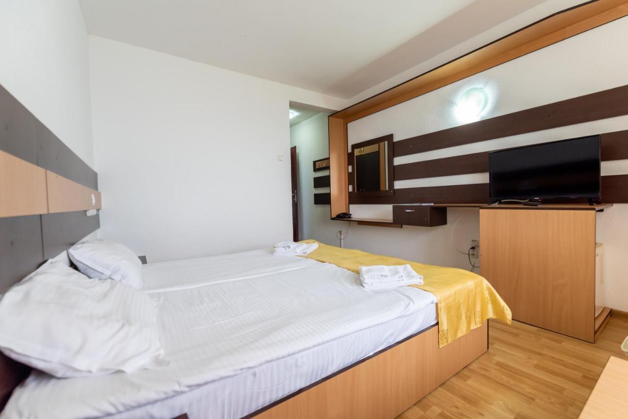 Hotel Capitol Jupiter Dış mekan fotoğraf