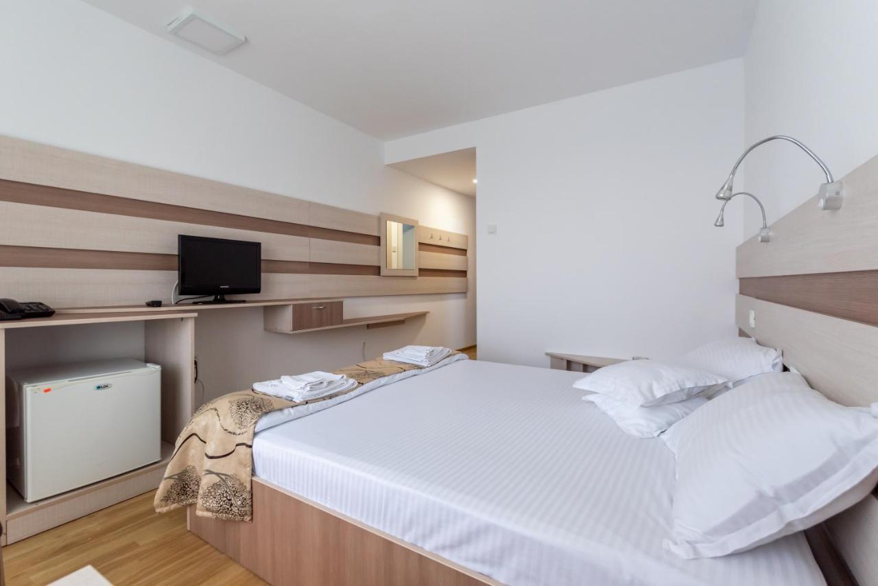 Hotel Capitol Jupiter Dış mekan fotoğraf